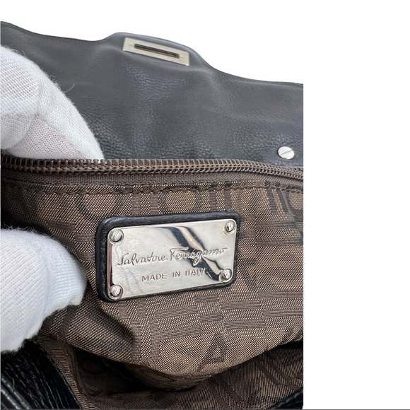 ♦️Ferragamo shoulder Bag - Picture 6 of 9